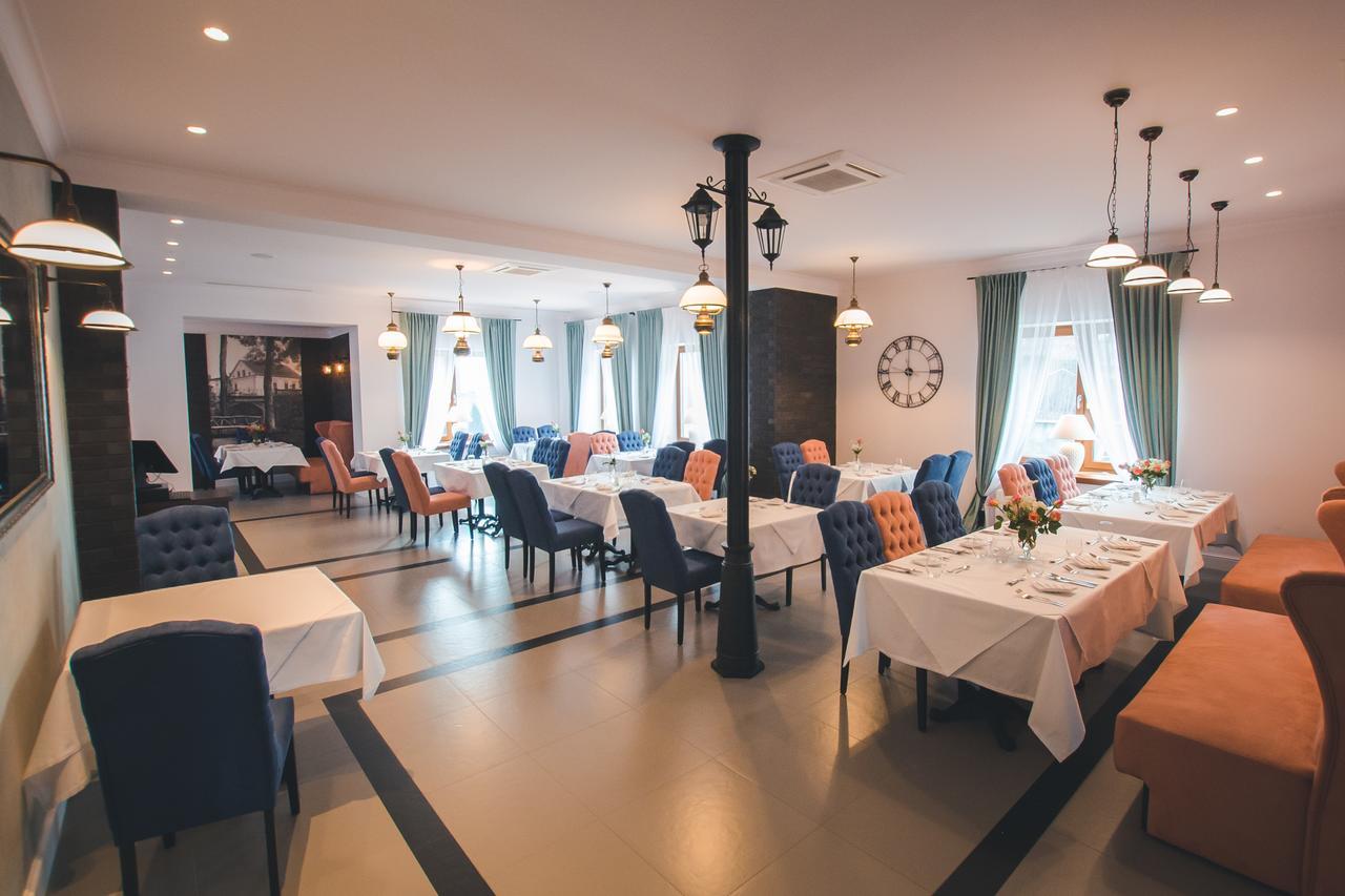 Novopolska - Hotel I Restauracja Kościan Kültér fotó