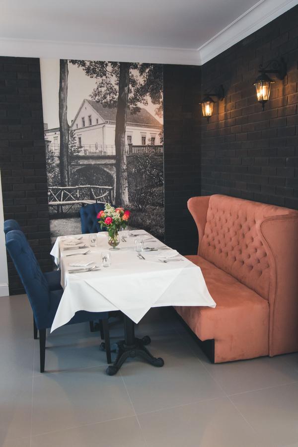 Novopolska - Hotel I Restauracja Kościan Kültér fotó