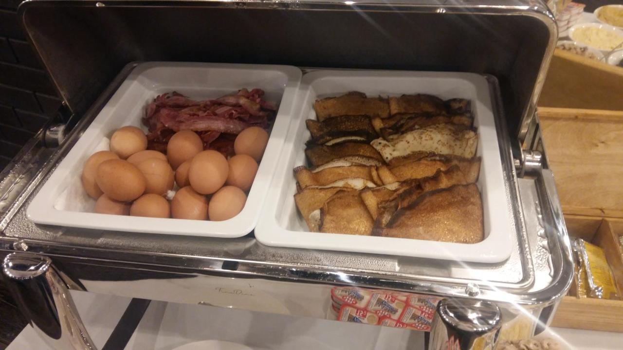 Novopolska - Hotel I Restauracja Kościan Kültér fotó