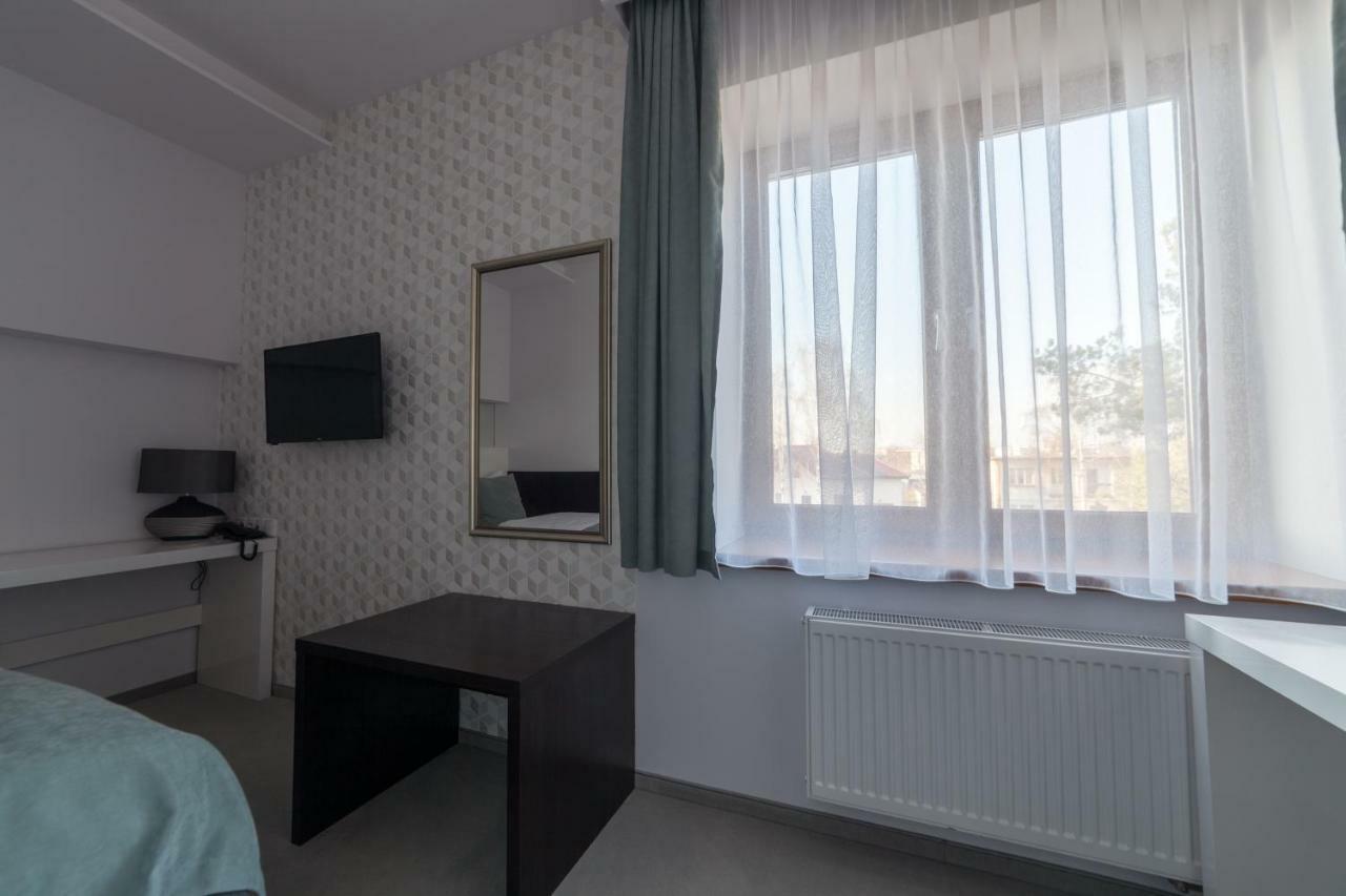 Novopolska - Hotel I Restauracja Kościan Kültér fotó