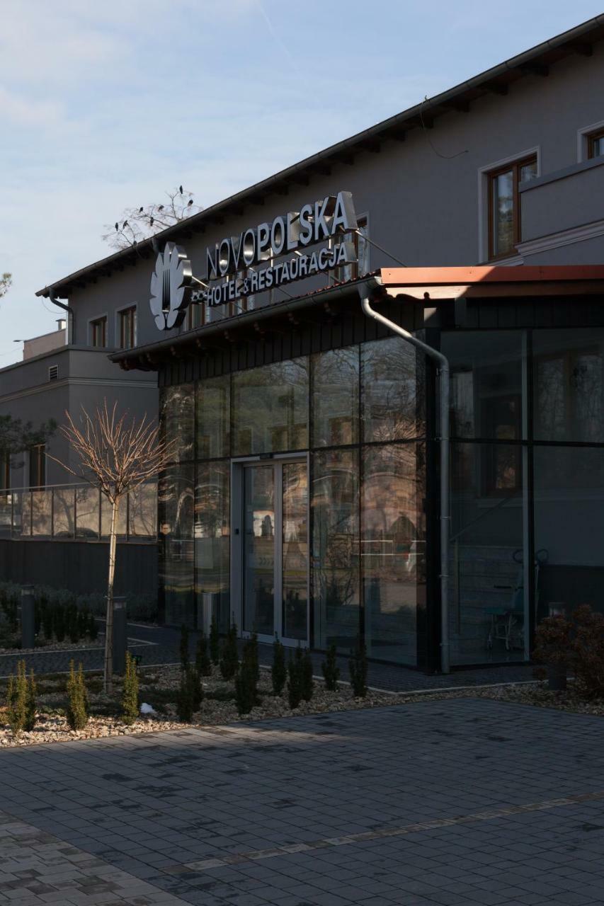 Novopolska - Hotel I Restauracja Kościan Kültér fotó